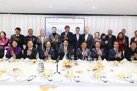 2024年达沃斯论坛：越南政府总理强调保护投资者的合法权益