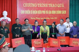 永远铭记为奠边府战役做出巨大贡献的有功人员