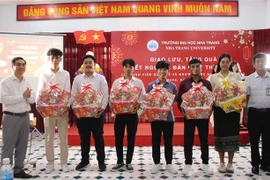 国际学生喜迎新春，乐享越南传统年味