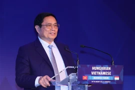 范明政总理与欧尔班·维克托总理出席越南与匈牙利企业论坛