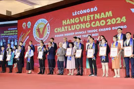 529家企业荣获消费者评选的越南优质商品证书