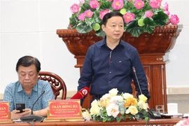 政府副总理陈红河调研九龙江三角洲地区各省干旱和海水入侵应急工作