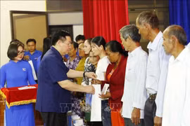 越南国会主席王廷惠在薄辽省开展春节前走访慰问活动 