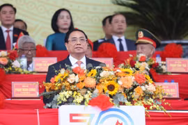 越南政府总理范明政发表讲话。图自越通社