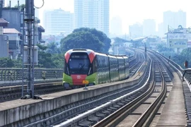 河内轻轨呠（Nhổn）—河内火车站段已运行1370趟车次，累计乘客运输量39.31万人次。图自越通社