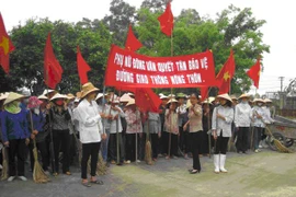 附图：清化省妇女联合会积极参与新农村建设活动（图片来源：vanhoadoisong.vn）