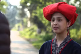 影片《在西边的山顶上》一个场景（图片来源：因特网）