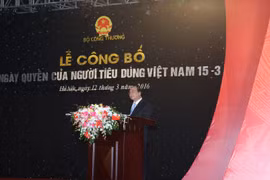 阮春福副总理出席3•15越南消费者权益日公布仪式（图片来源：因特网）