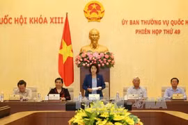 阮氏金银主席在会上致闭幕辞（图片来源：越通社）