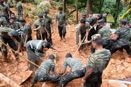 斯里兰卡发生洪灾和山体滑坡