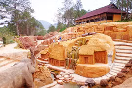 黏土地道（图片来源：因特网）