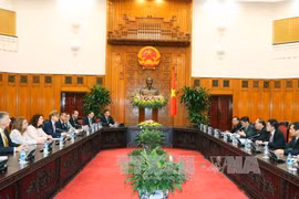 越南政府总理阮春福会见瑞典贸易大臣安·林德（图片来源：越通社）
