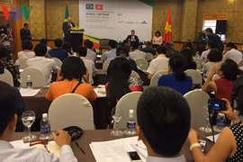 越巴企业论坛（图片来源：越南之声）
