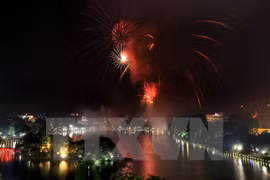 还剑湖是河内市高空烟花6个地点中的一个地方