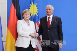 马来西亚总理纳吉布与德国政府总理安格拉·默克尔（图片来源：越通社）