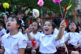 全国各所学校举行2015-2016学年开学典礼