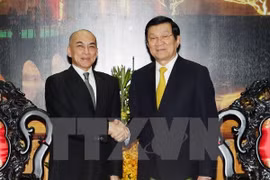 越南国家主席张晋创与柬埔寨国王诺罗敦·西哈莫尼