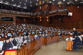柬埔寨国会召开第五次全体会议