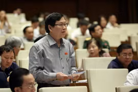 昆嵩省的苏文八代表