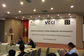 “英国企业品牌树造经验”座谈会（图片来源：越通社）