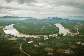 组图：响应3•14国际保护河流行动日：保护河流 建设绿色未来