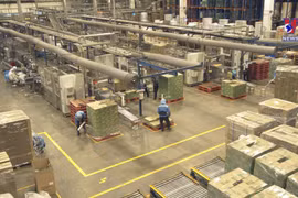 今年8月越南制造业采购经理指数高于50%