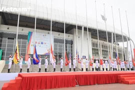 第31届东运会前夕充满激情的升旗仪式