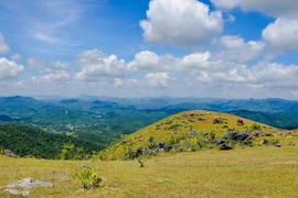 组图： 仙女山——谅山省宁静原始的旅游胜地