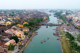 组图：广南省旅游给游客留下深刻印象