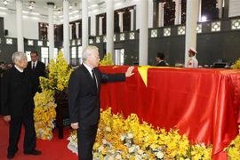 原越共中央总书记杜梅追悼会在河内隆重举行（组图）