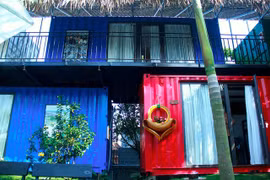 首家集装箱酒店为广平省旅游添彩