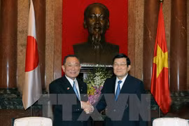 越南国家主席张晋创会见日本参议院议长山崎正昭( 图片来源：越通社）