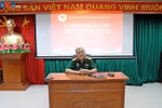 题为“永远与时间同在”艺术交流活动新闻吹风会举办，《越南退伍军人报》总编辑杜富寿上校提供活动细节。图自《越南之声》