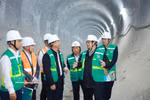 越南政府总理范明政视察呠（Nhổn）—河内火车站高架地铁文庙S11站地下段施工现场。图自越通社