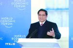 越南政府总理范明政在世界经济论坛与越南国家战略对话会上发言。图自越通社