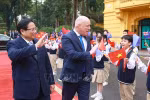 新西兰总理克里斯托弗·拉克森欢迎仪式。图自越通社