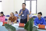 奠边省民族寄宿中学校长武忠环在会上发表讲话。图自越通社