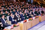 越共中央总书记、中央军委书记苏林；越共中央政治局委员、国会主席陈青敏等各位党和国家领导人出席音乐会。图自越通社
