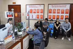 两级地方政府模式获得民群和企业的支持。图自越通社