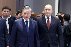 越共中央总书记苏林出席越南—保加利亚企业论坛。图自越通社