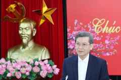 越共中央政治局委员、中央书记处书记、中央内政部部长、中央反腐败反浪费反消极指导委员会常务副主任、专题方案指导委员会常务副主任黎明智 图自越通社