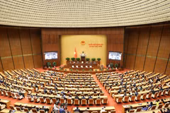 2025年6月27日上午，第十五届国会第九次会议在经过30多天的工作后在河内落下帷幕。图自越通社