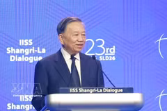 越共中央总书记、国家主席苏林在第23届香格里拉对话会上发表主旨演讲，并回答与会代表提问。图自越通社