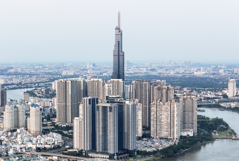 西贡河畔、毗邻胡志明市中心的高端公寓综合体项目持续保持热度。图片来源：越通社