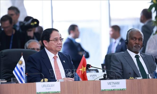 范明政总理出席“环境、COP30与全球卫生”的高级别会议。图自越通社