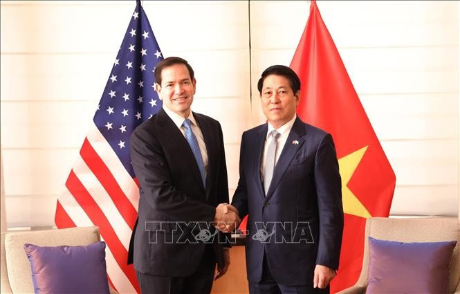 国家主席梁强会见美国国务卿马可·鲁比奥。图自越通社