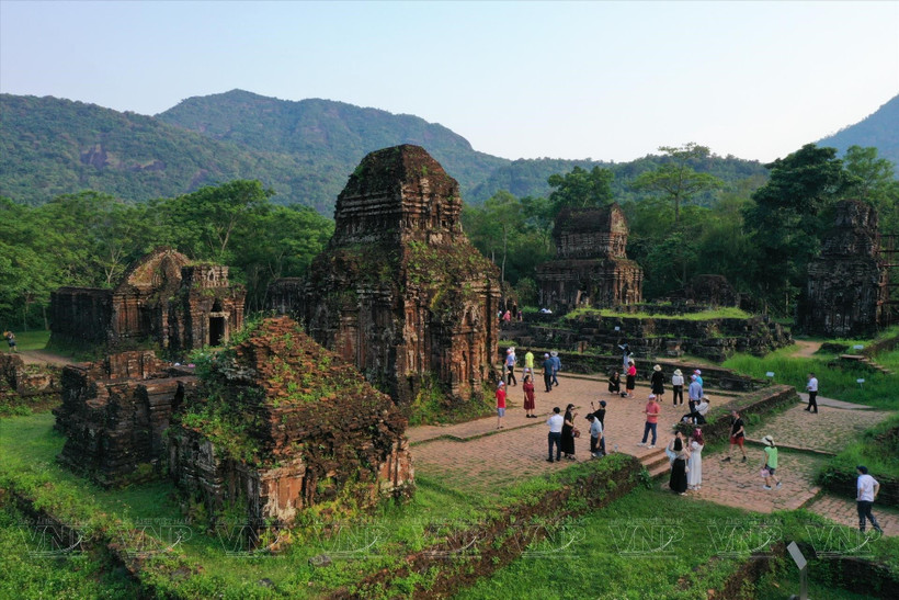 美山遗产坐落于广南省潍山县的山林之中。图自《越南画报》