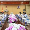 5月23日，越南卫生部召开全国视频会议，评估医药领域打击走私、商业欺诈和假冒商品工作的实施进展。图自《财政时报》 