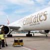 中东最大的航空公司阿联酋航空（Emirates）取消包括飞往越南的所有所航班。图自znews.vn