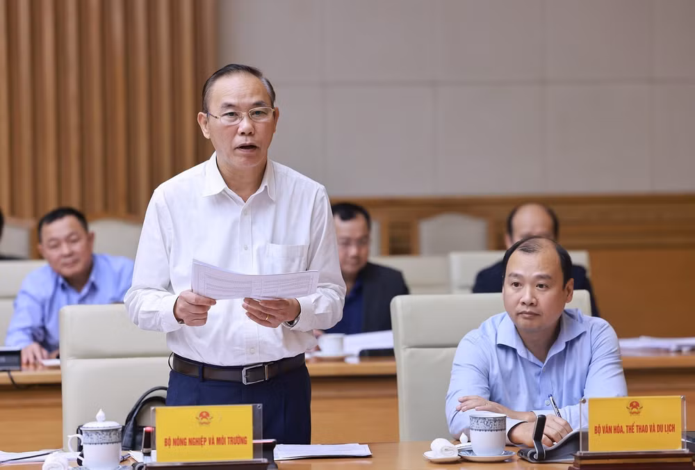 vna-potal-thu-tuong-chu-tri-phien-hop-thu-21-ve-phong-chong-khai-thac-hai-san-bat-hop-phap-8401298.jpg